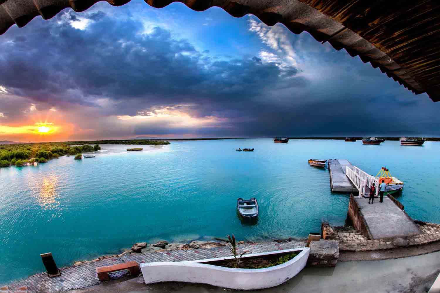 تور قشم و جاذبه های گردشگری